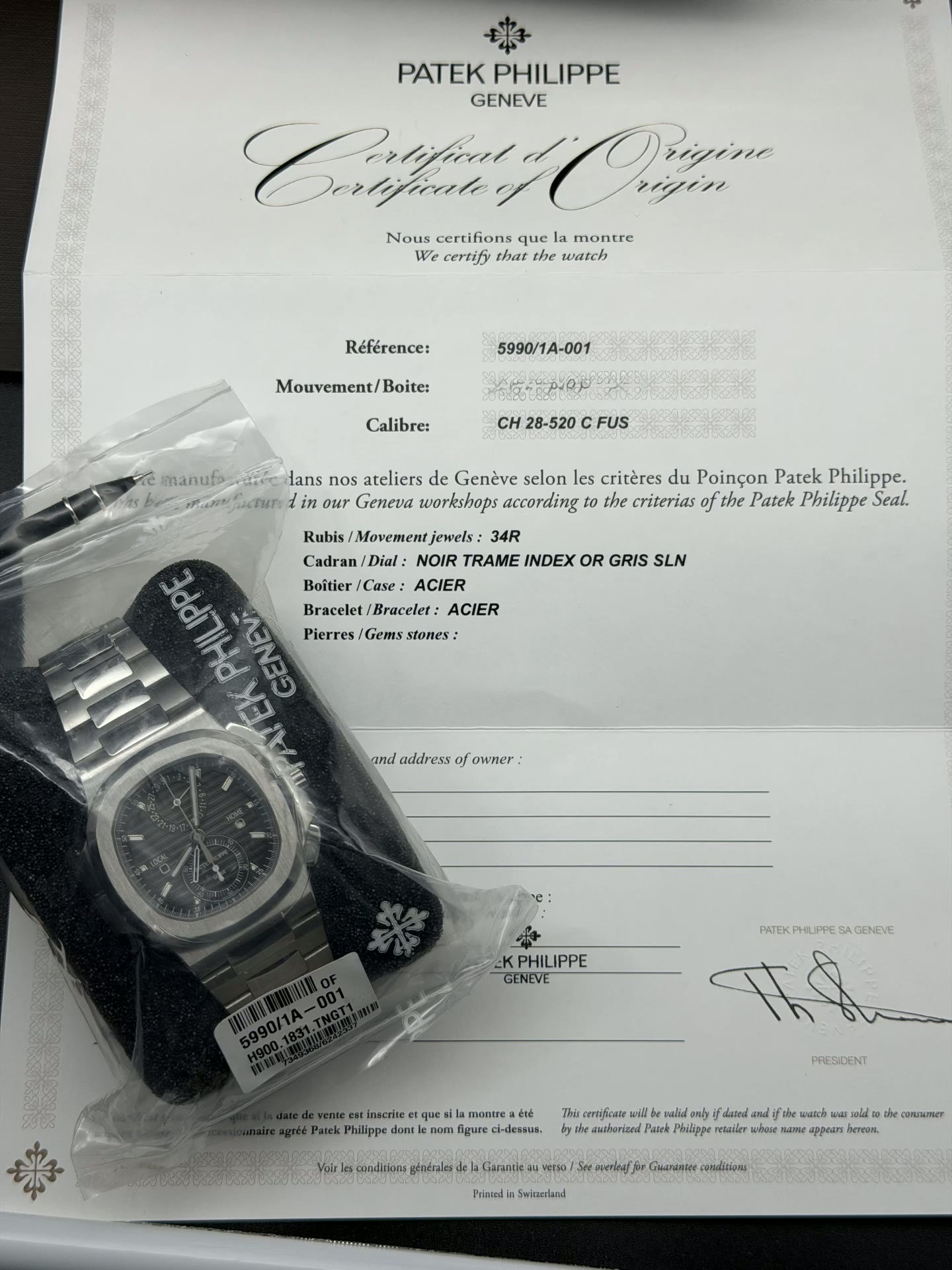 Patek Philippe Nautilus 5990/1A-001