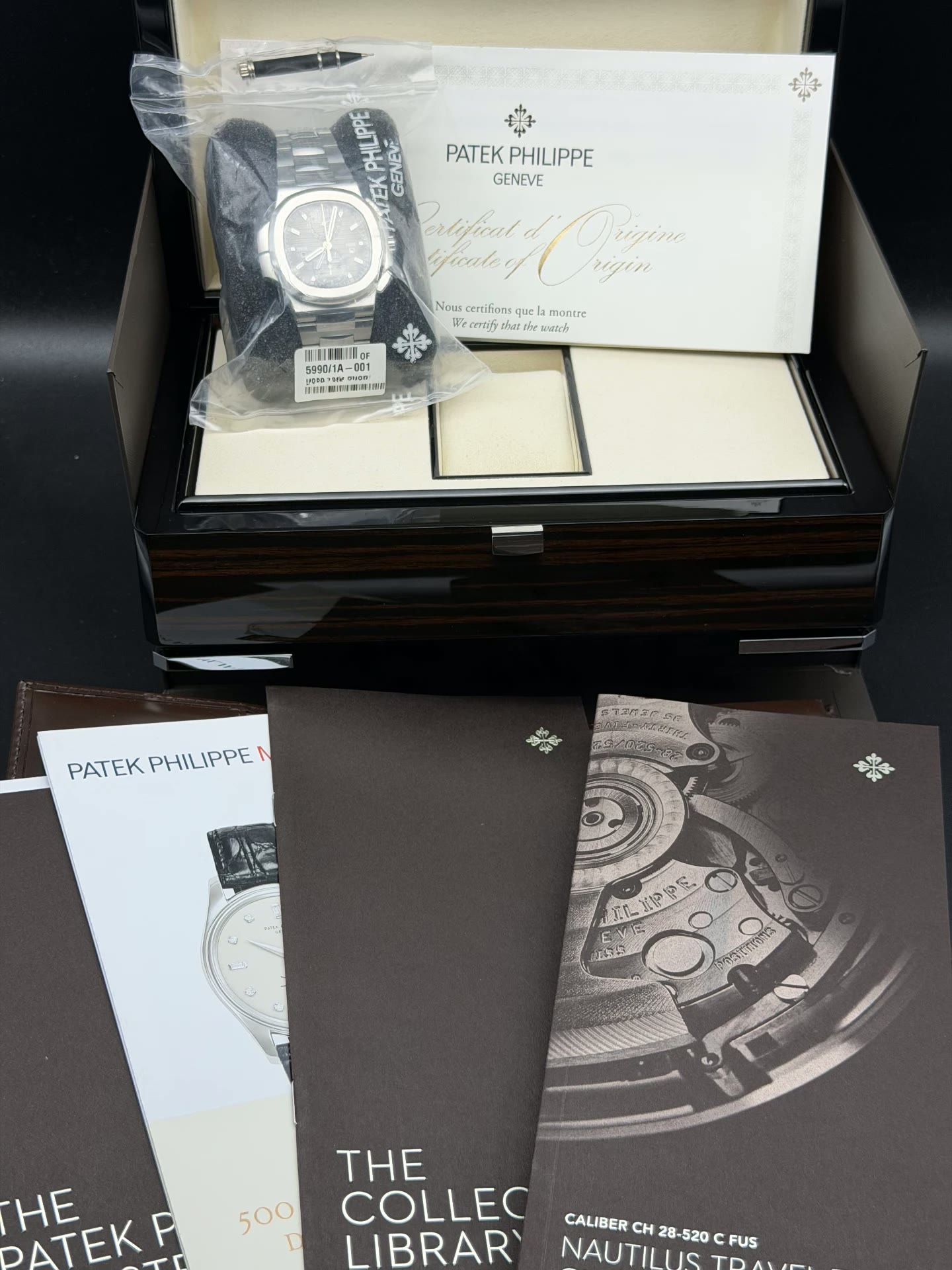 Patek Philippe Nautilus 5990/1A-001