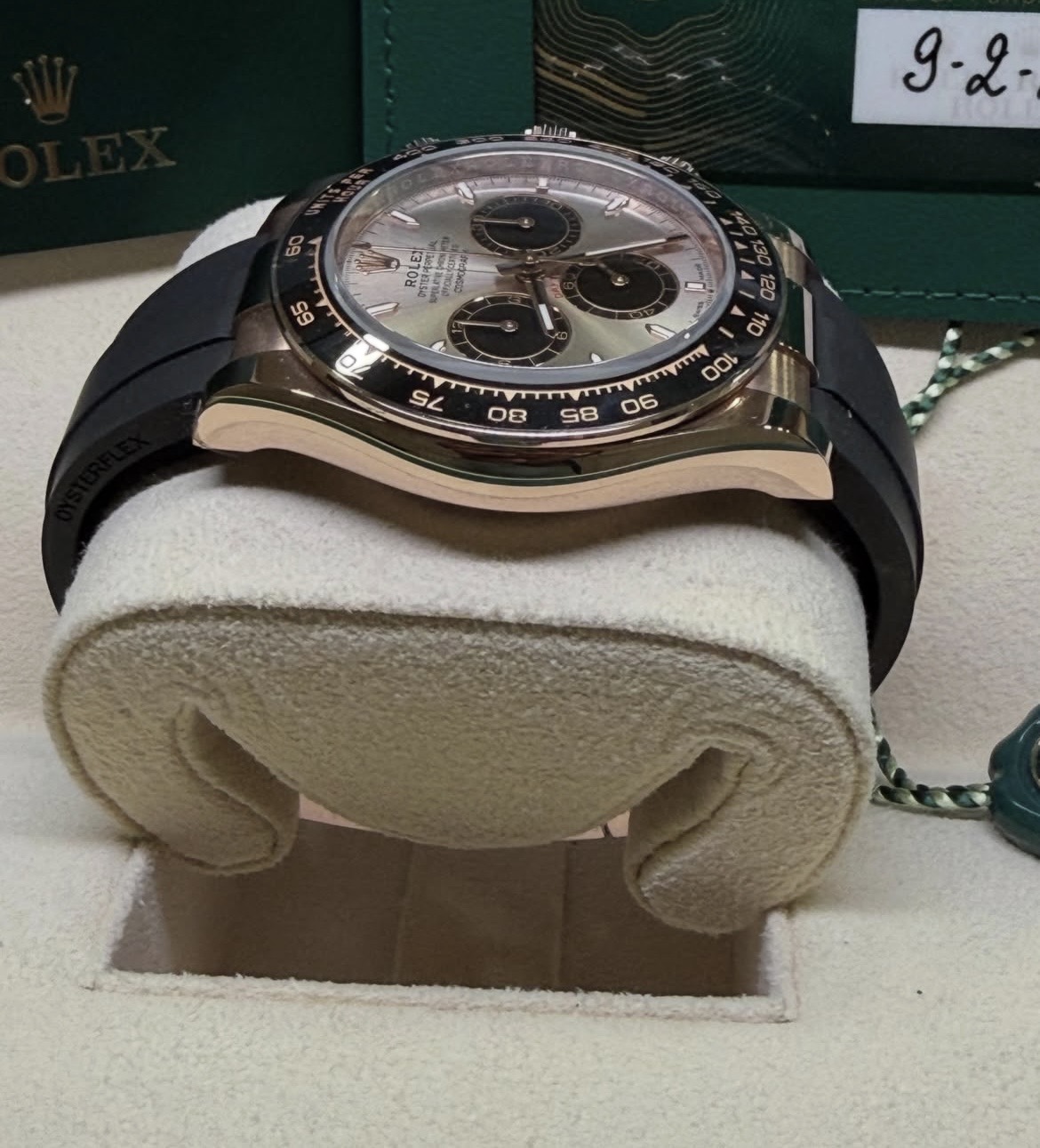 Rolex Rolex Daytona · 126515LN Or rose Cadran sundust · Bracelet Oysterflex · Full set · État neuf