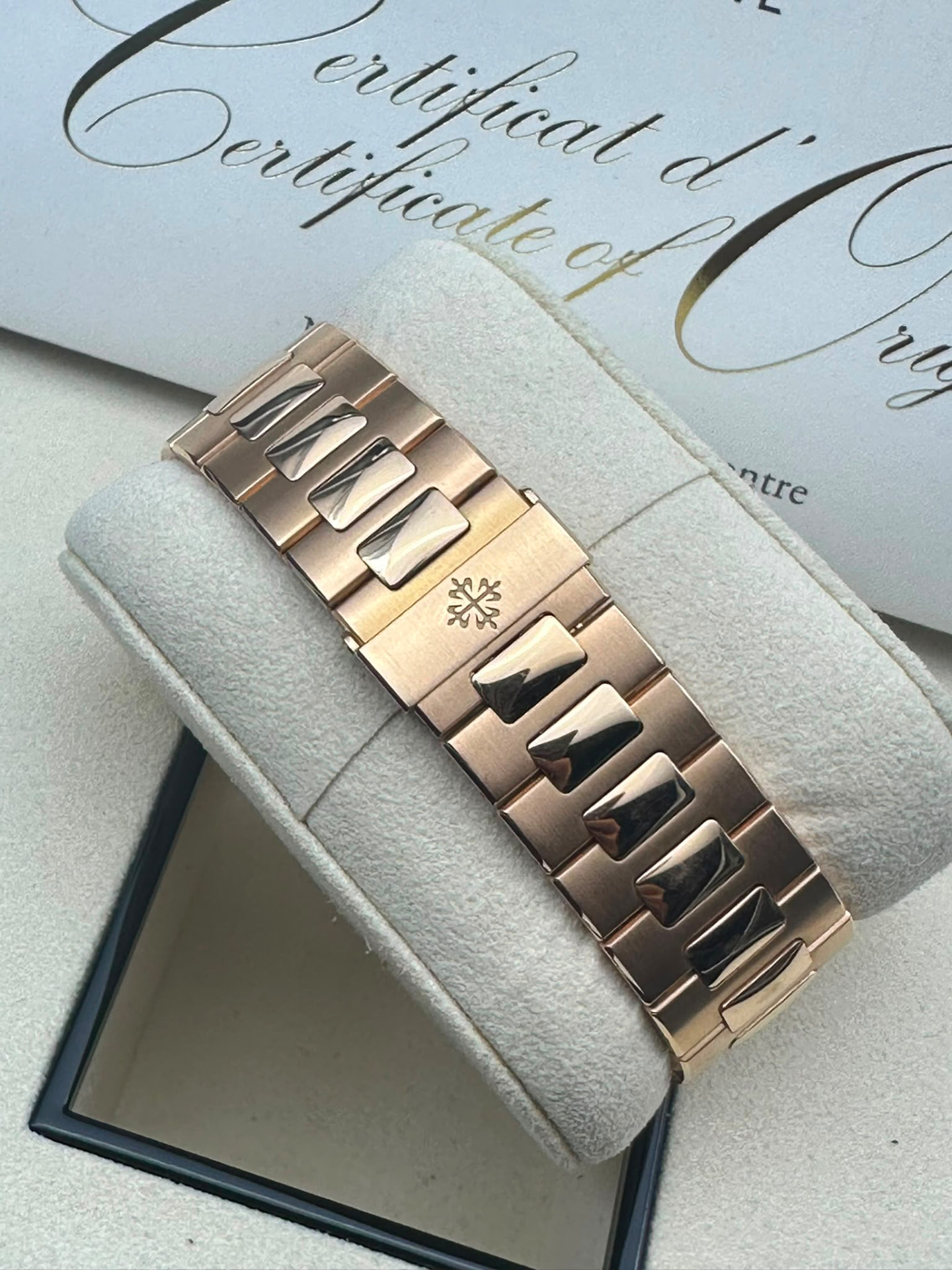 Patek Philippe Nautilus 5711/1R-001 Or Rose